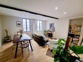 Maison très agréable et calme avec terrasse en centre ville
